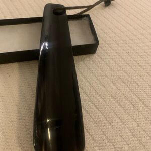 Black and Tan Shoe Horn